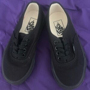 Kids (toddler) like new Vans